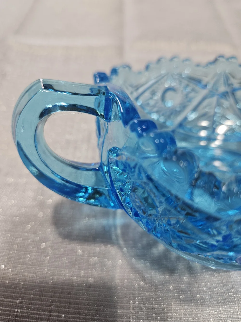 💙 McKee Kemple Aztec‎ Dish